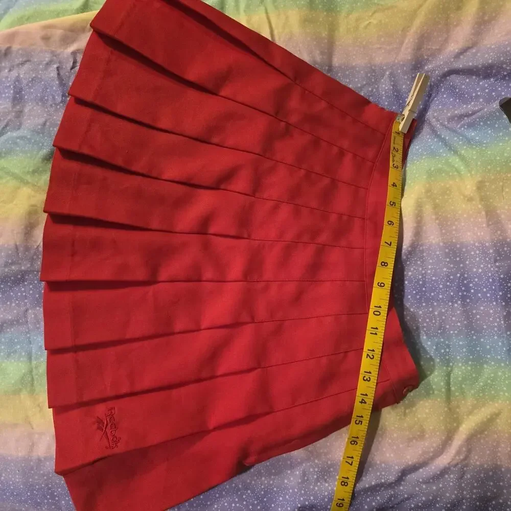 Reebok Women's Red Pleated Skirt Twill Polyester Button Closure Size 12
